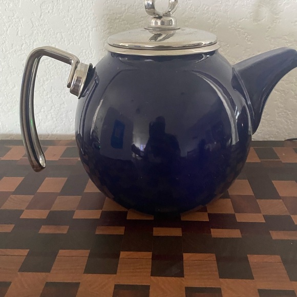Vintage Chantal Dark Blue Tea Kettle Enamel On Steel With Stainless Accents 2QT - Picture 3 of 14